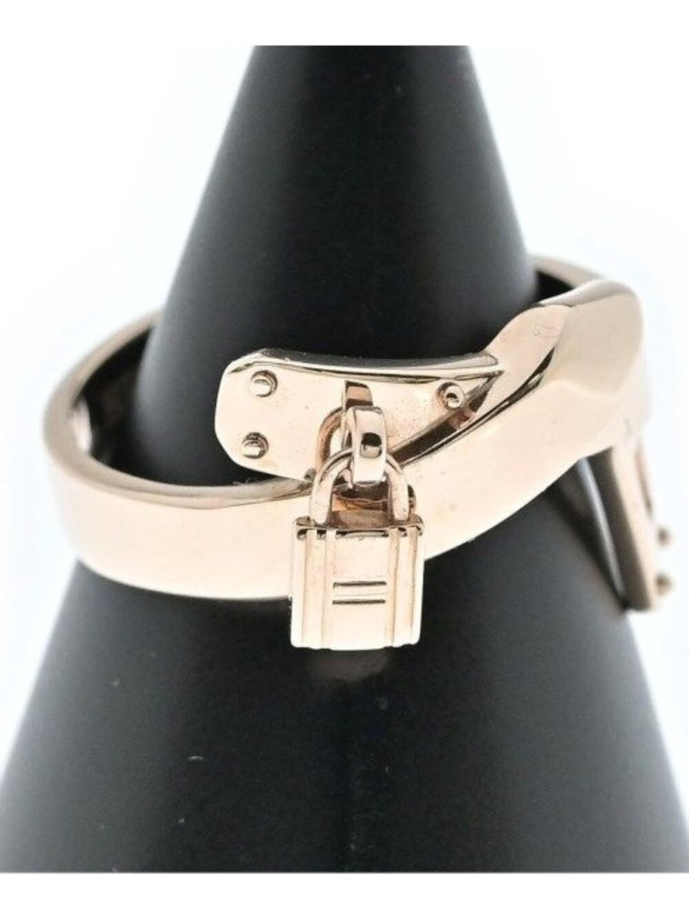 Hermes Ring Pink